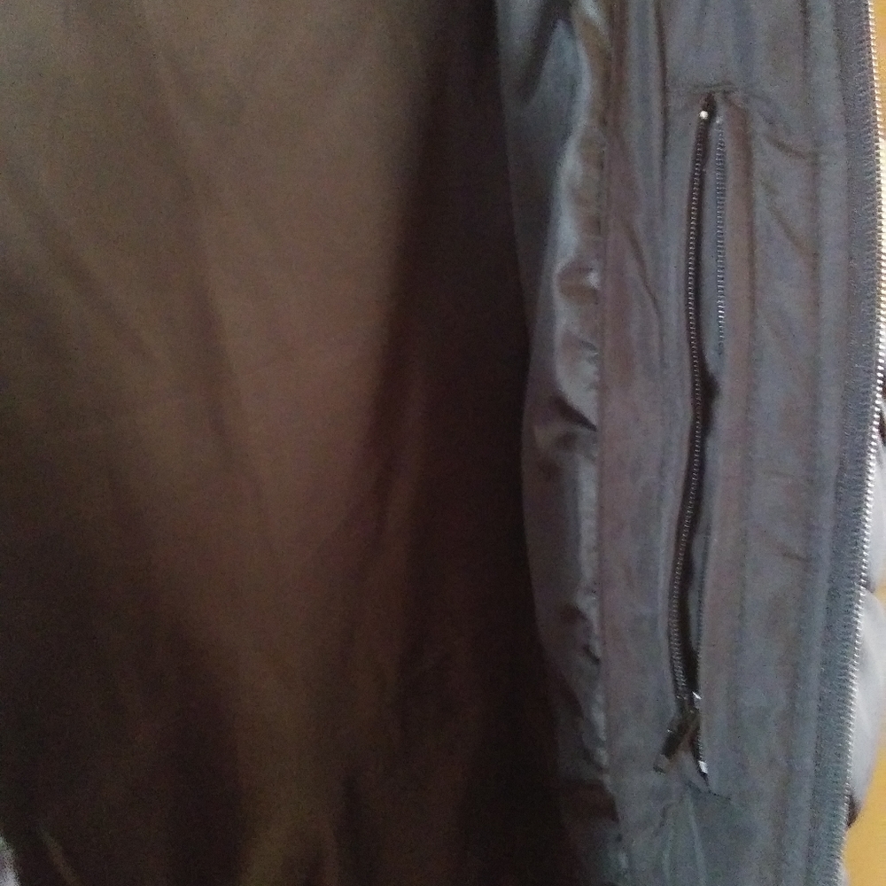 Ladies Coat - Picture 4 of 5